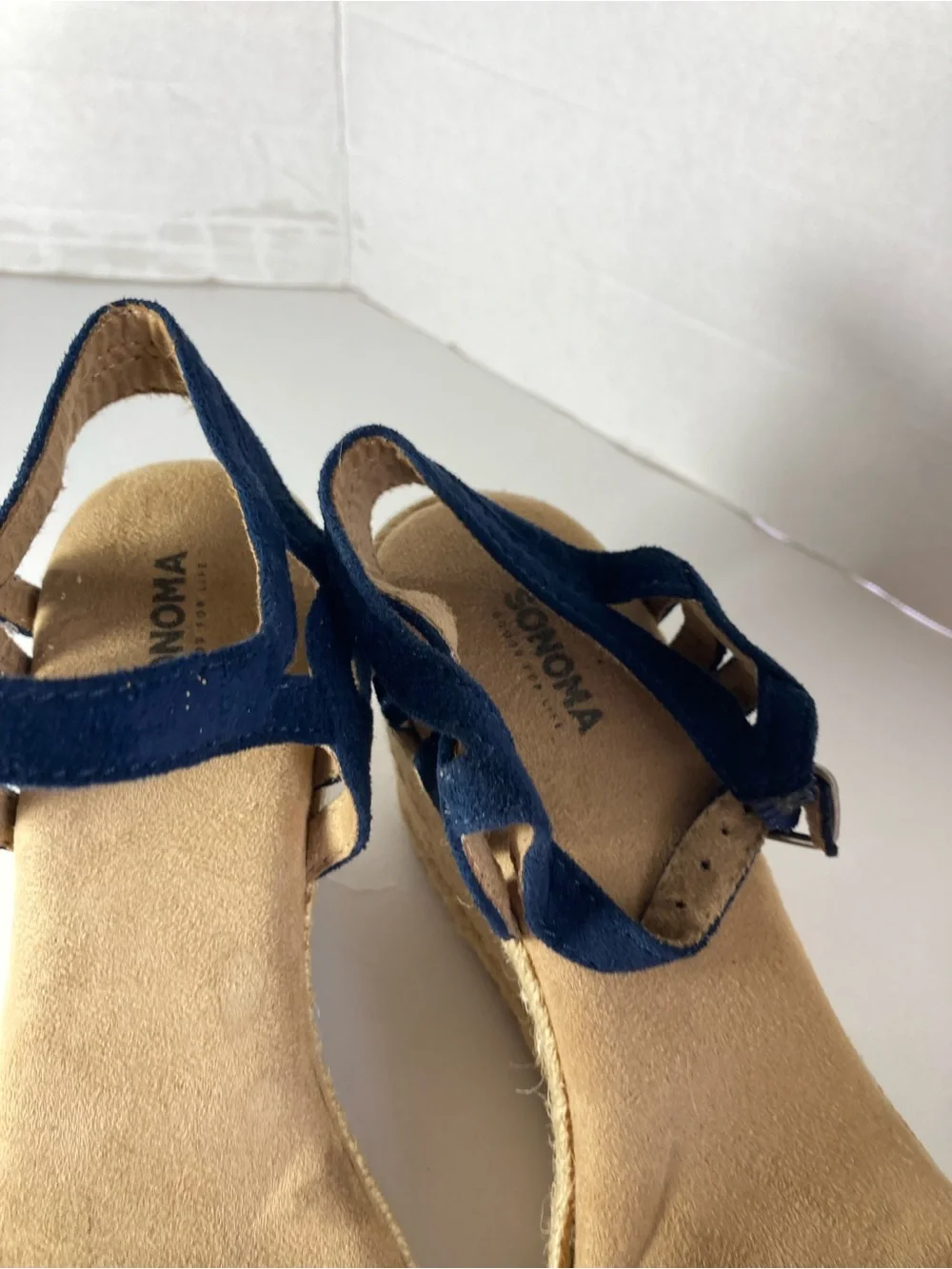 Sonoma womens straw woven wedge heel slingback sandals navy/tan US size 8 M